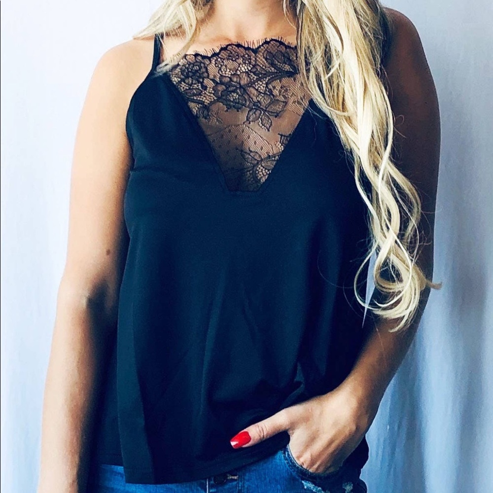 Lace detailed casual cami top